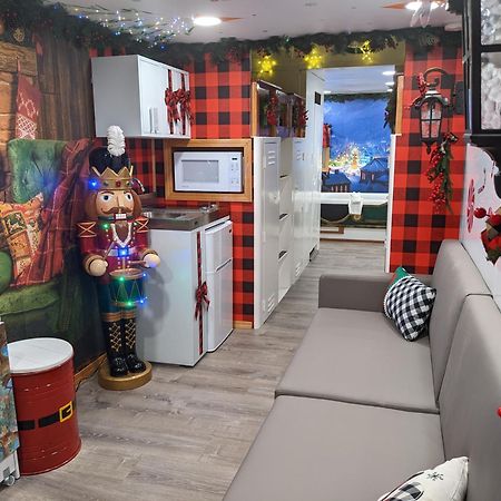 Olympic Railway Inn Секим Экстерьер фото