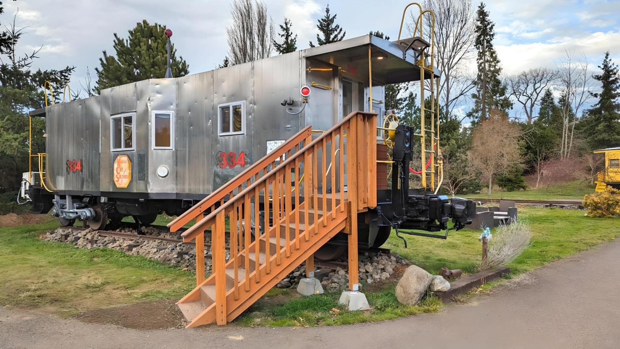 Olympic Railway Inn Секим Номер фото